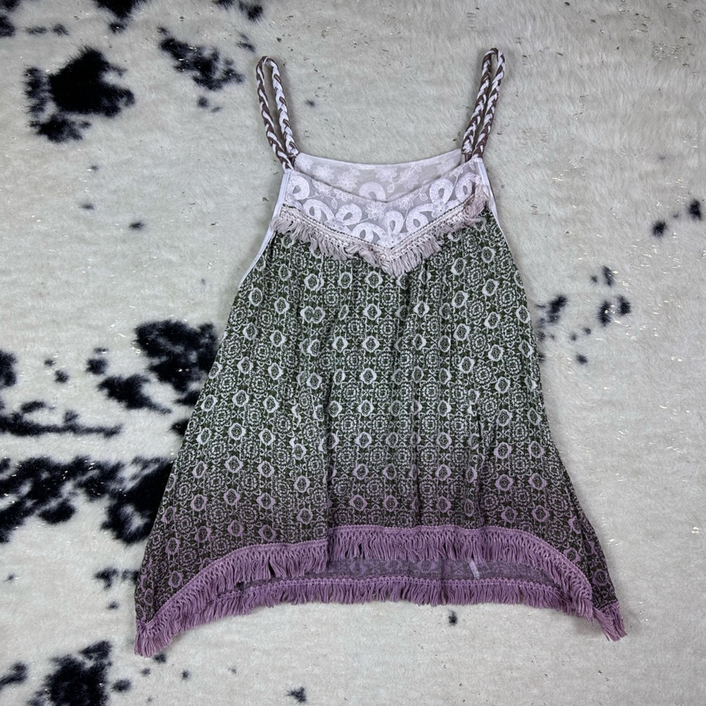 BKE Women’s Green and Ivory Boho Flowy Tank Blouse Size Medium
